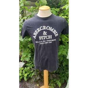 Vintage Med Abercrombie & Fitch T-Shirt Mens GraphicLogo Black Cotton Casual Top